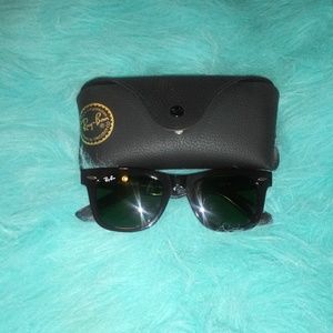 New  Ray-ban 🌞 😎 sunglasses New!